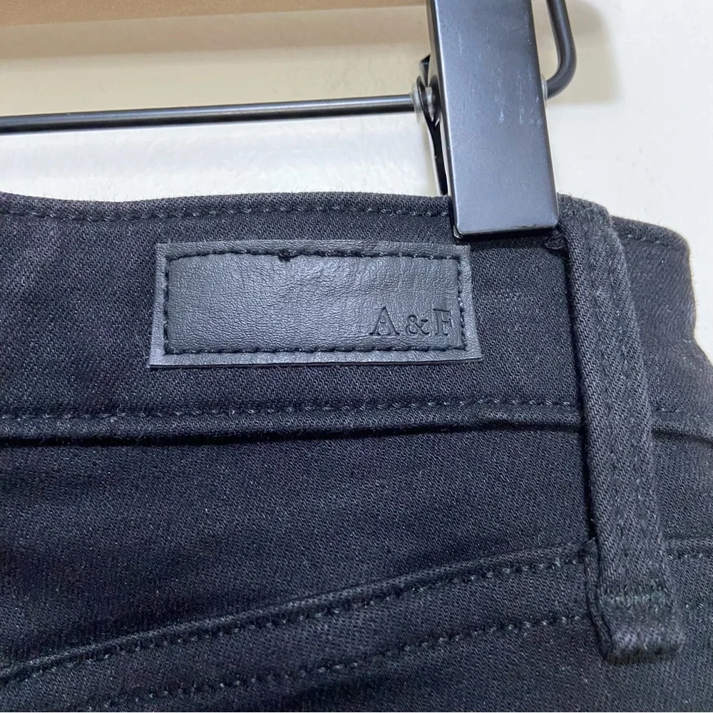 Abercrombie & Fitch The Super Skinny High Rise Black Distressed Jeans